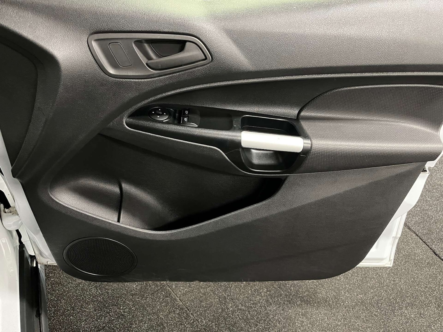 Used Ford Transit Connect 2018 for sale - 76535103: Photo 10