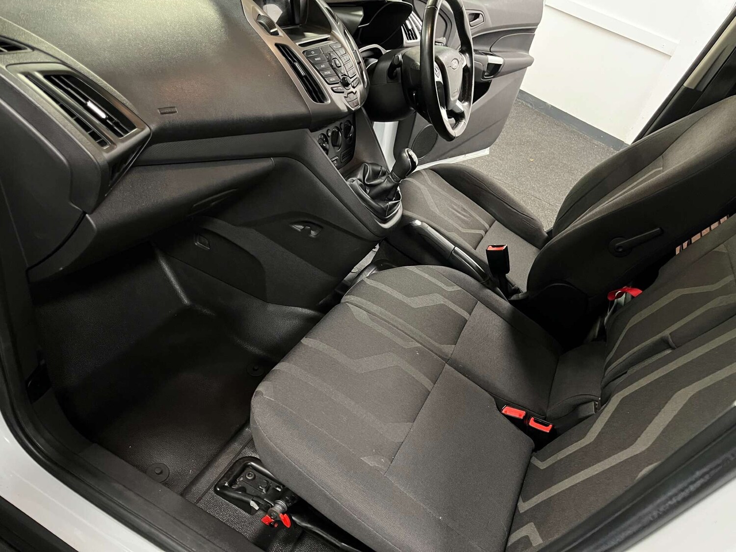 Used Ford Transit Connect 2018 for sale - 76535103: Photo 36