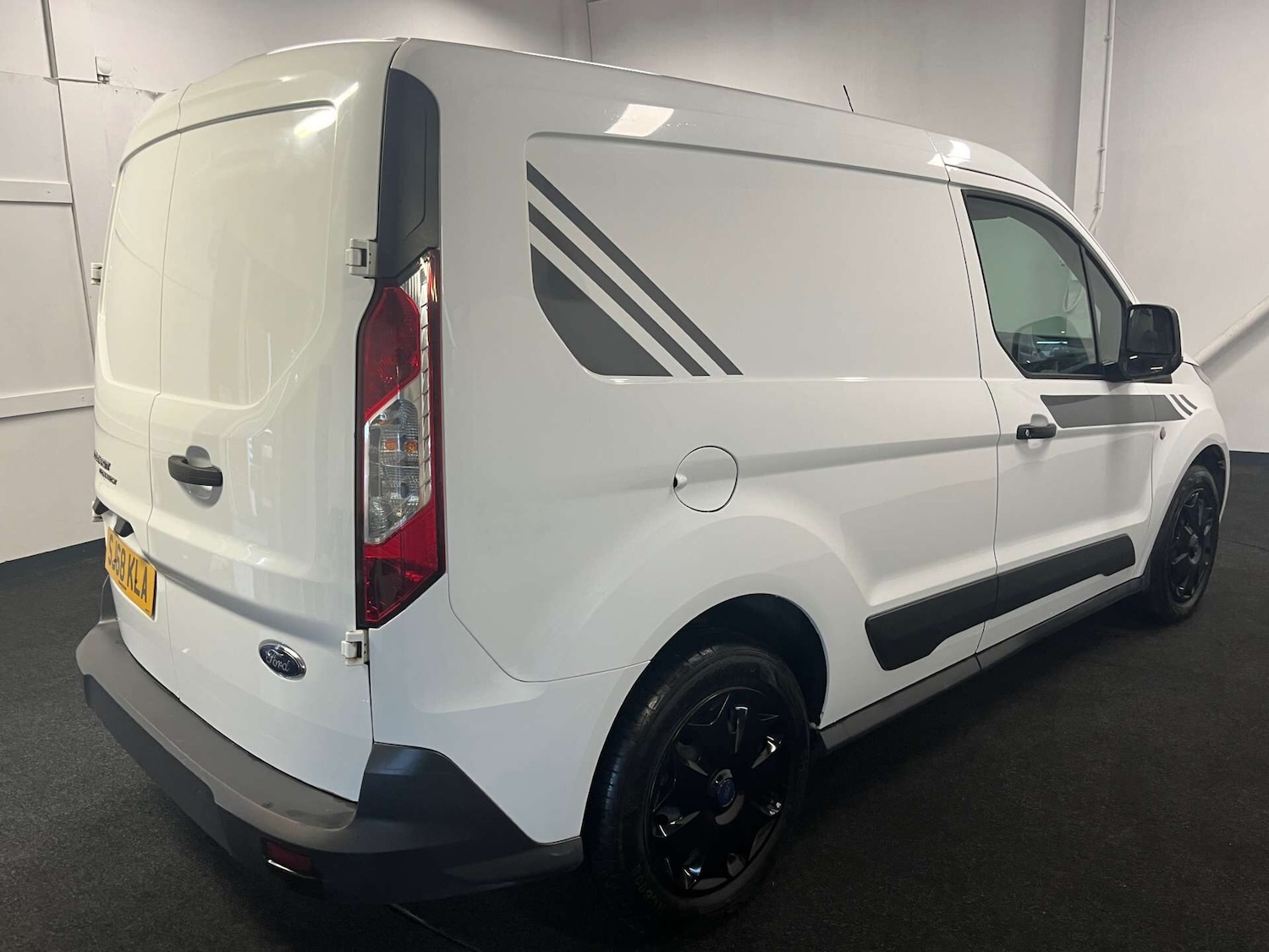 Used Ford Transit Connect 2018 for sale - 76535103: Photo 5