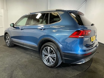 Used Volkswagen Tiguan Allspace 2018 for sale - 78485704: Photo