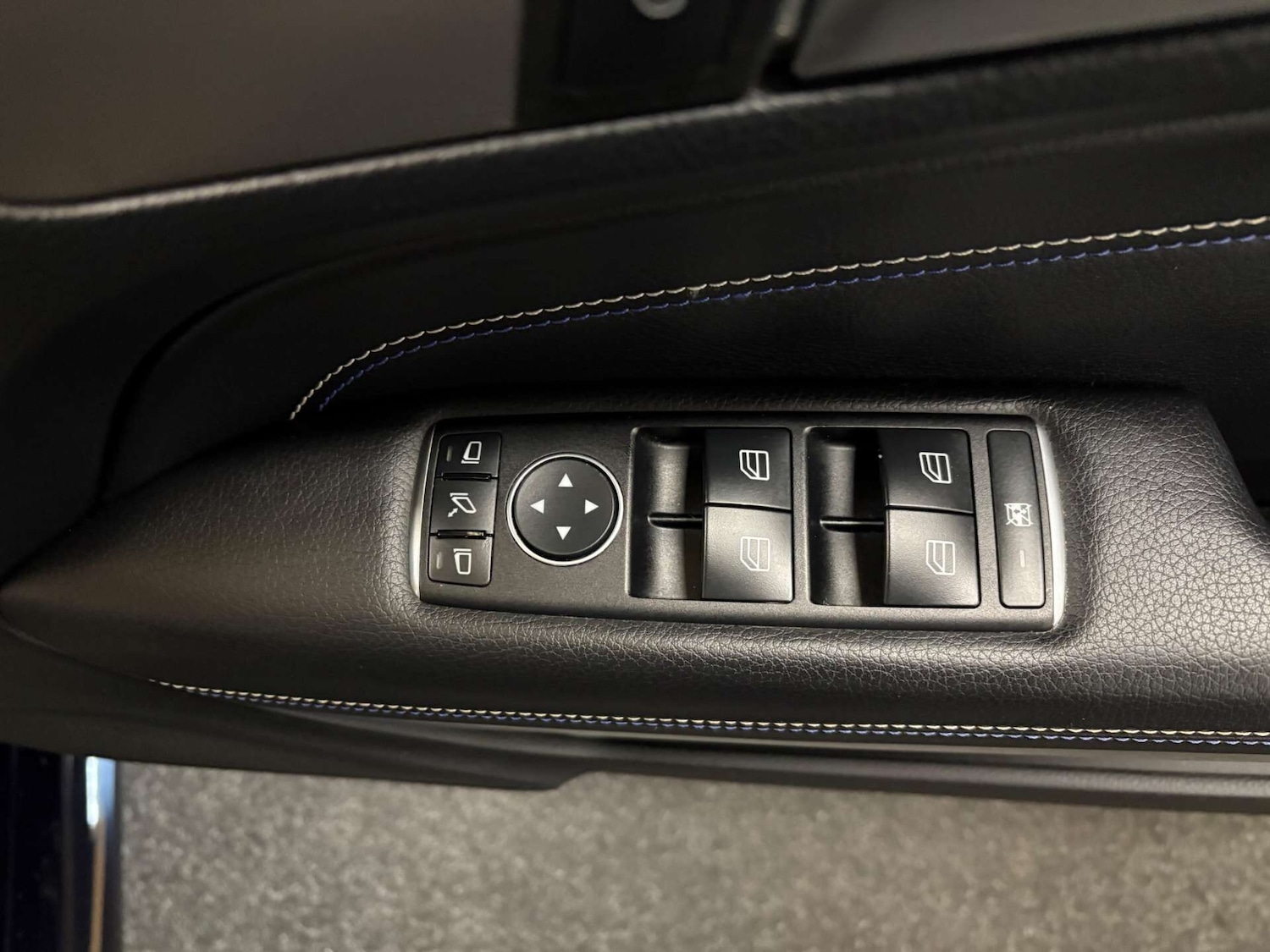 Used Mercedes-Benz E Class 2017 for sale - 77568500: Photo 10