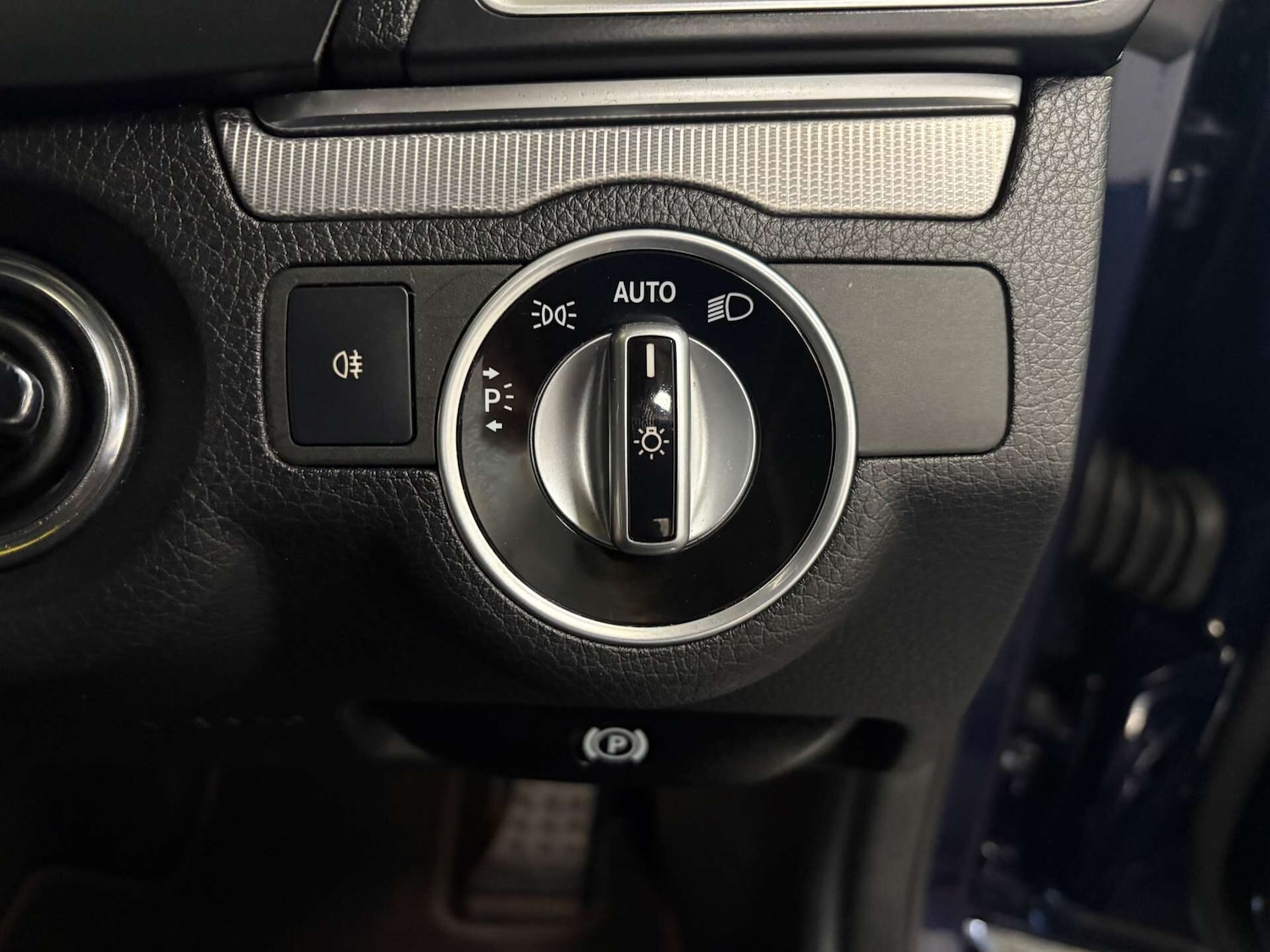 Used Mercedes-Benz E Class 2017 for sale - 77568500: Photo 16