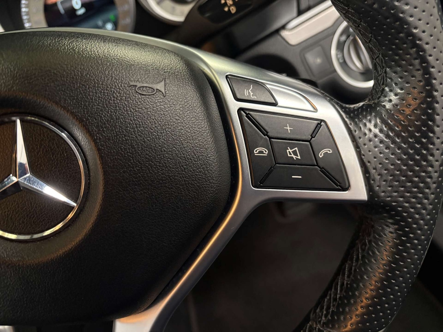 Used Mercedes-Benz E Class 2017 for sale - 77568500: Photo 18