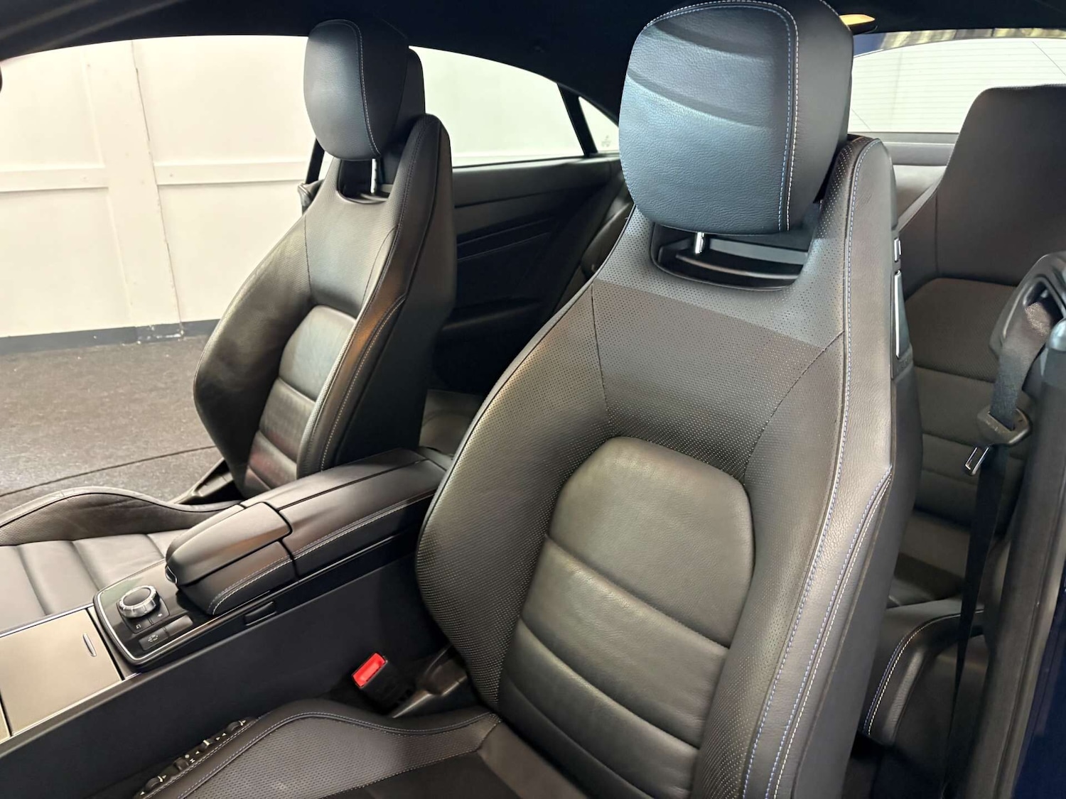 Used Mercedes-Benz E Class 2017 for sale - 77568500: Photo 35