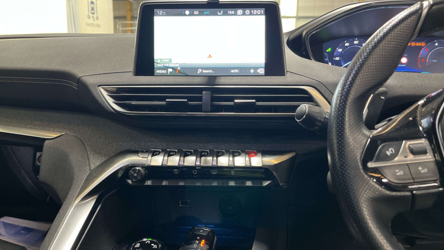 Used Peugeot 3008 2018 for sale - 77919201: Photo 8