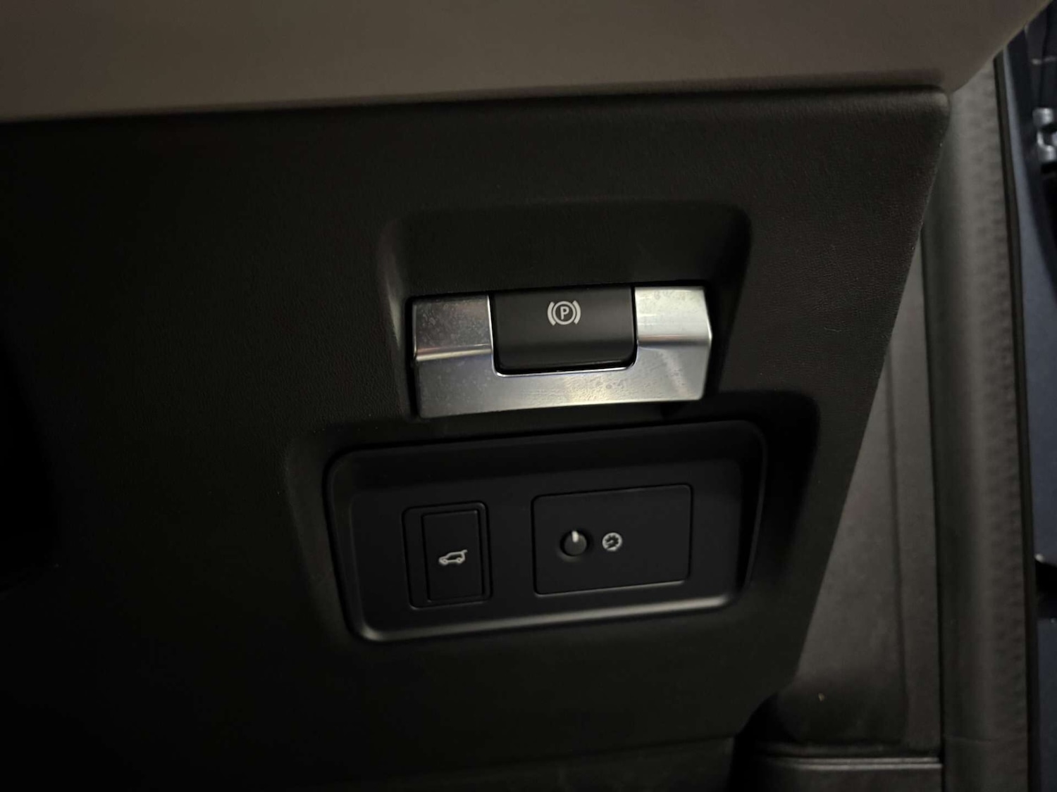 Used Land Rover Discovery Sport 2019 for sale - 76853923: Photo 19