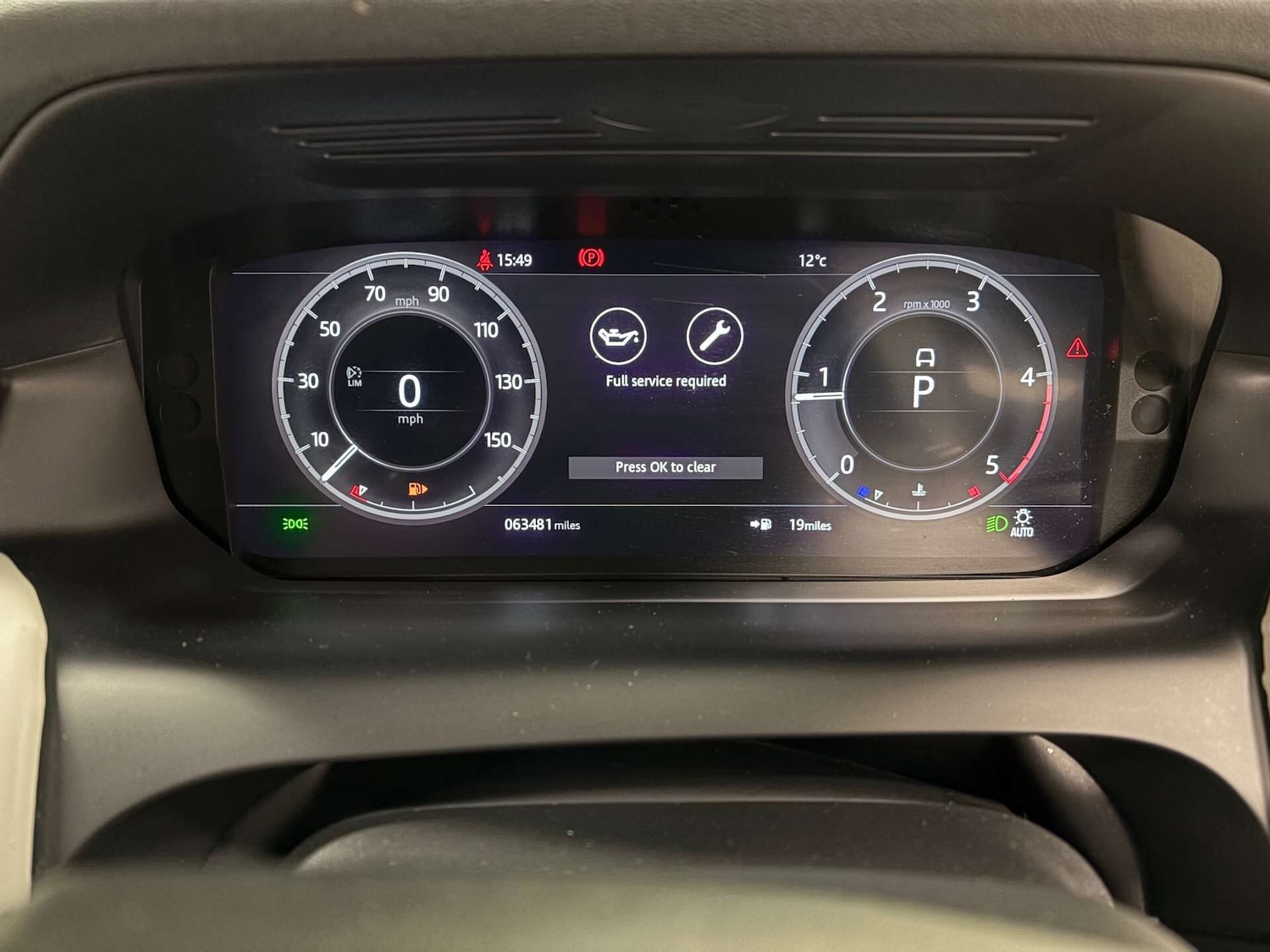 Used Land Rover Discovery Sport 2019 for sale - 76853923: Photo 24