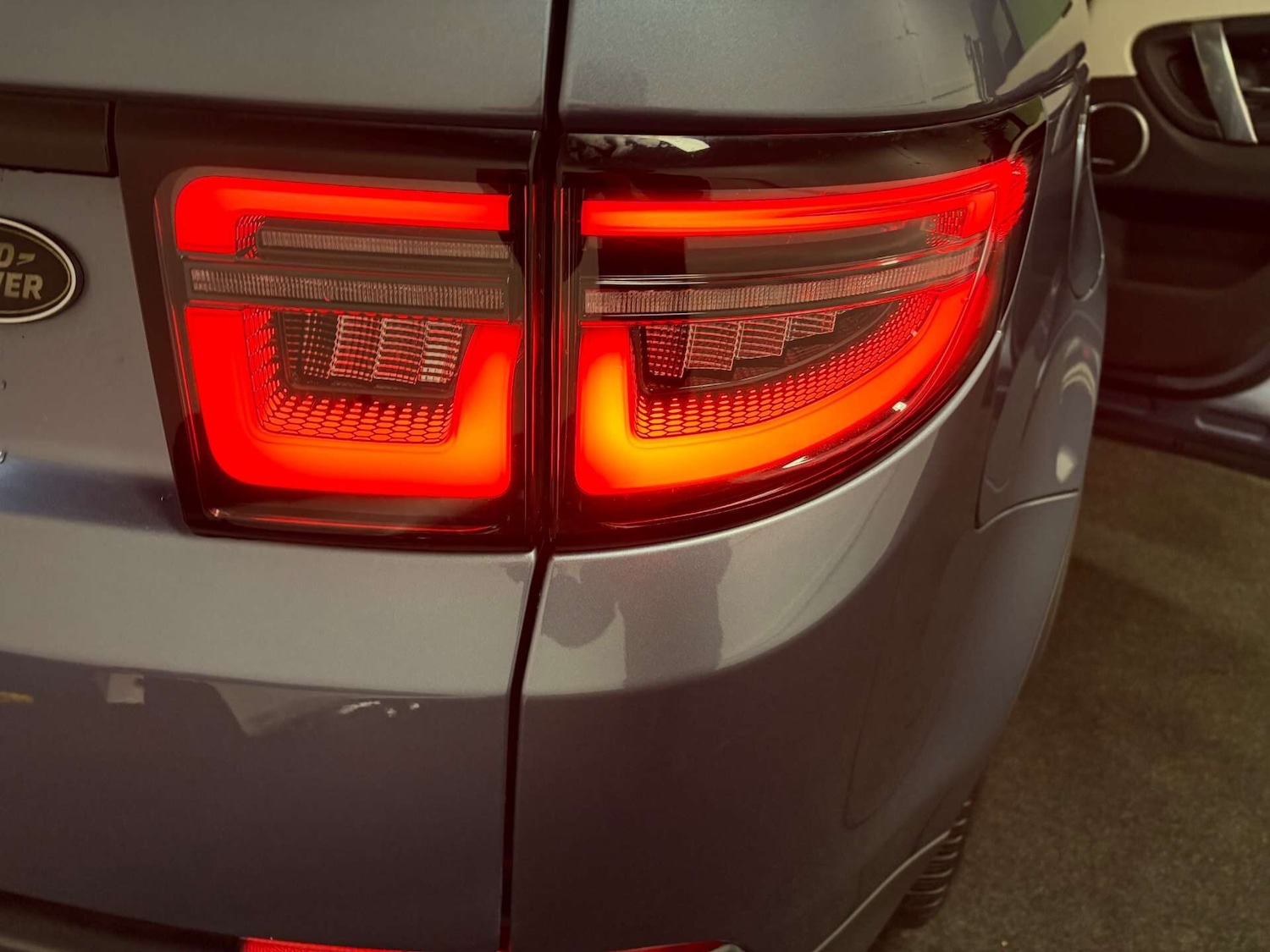 Used Land Rover Discovery Sport 2019 for sale - 76853923: Photo 59