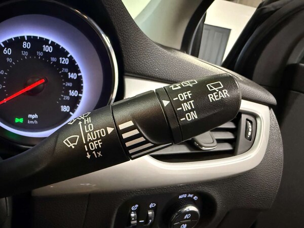 Used Vauxhall Astra 2020 for sale - 76016902: Photo 21