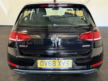 Used Volkswagen Golf 2018 for sale - 78253651: Photo