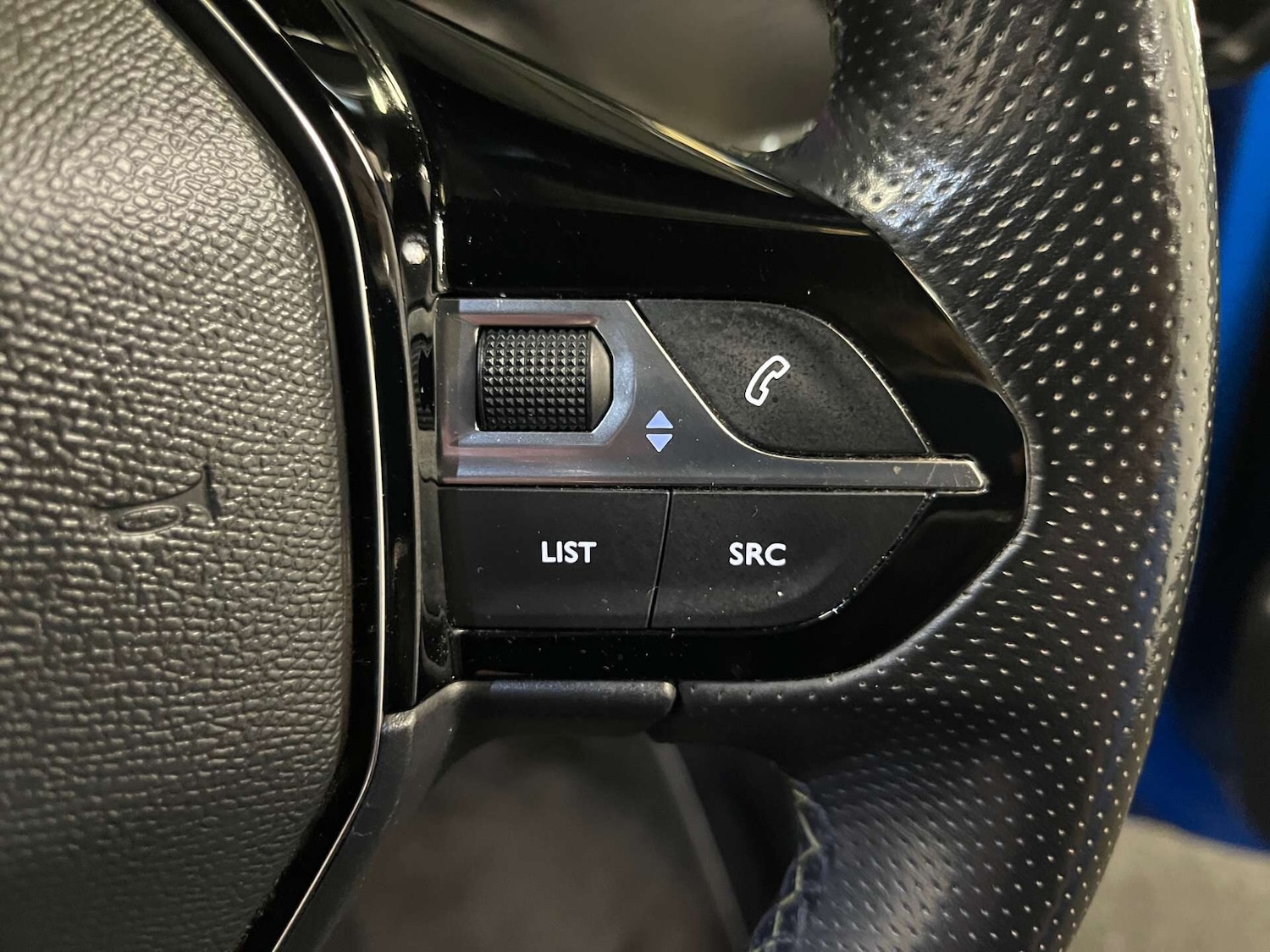 Used Peugeot 208 2021 for sale - 76581312: Photo 19