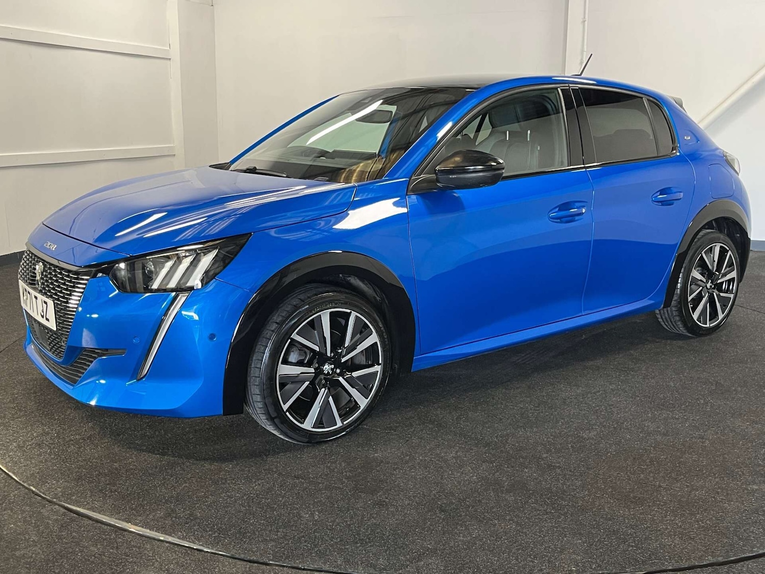 Used Peugeot 208 2021 for sale - 76581312: Photo 2