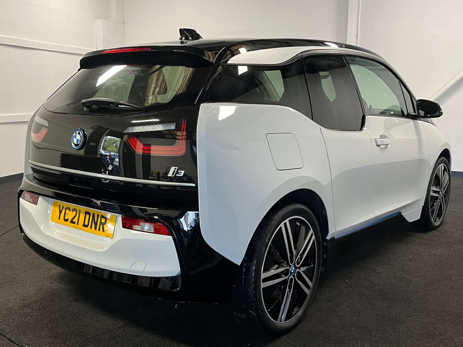 Used BMW i3 2021 for sale - 76426548: Photo 6
