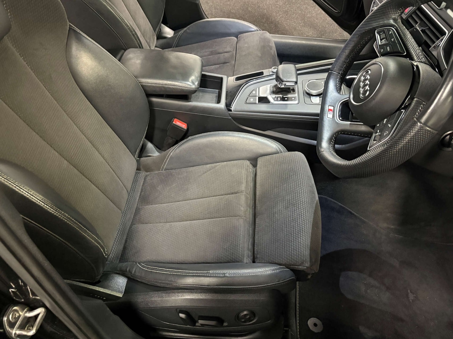 Used Audi A4 2019 for sale - 76961667: Photo 11