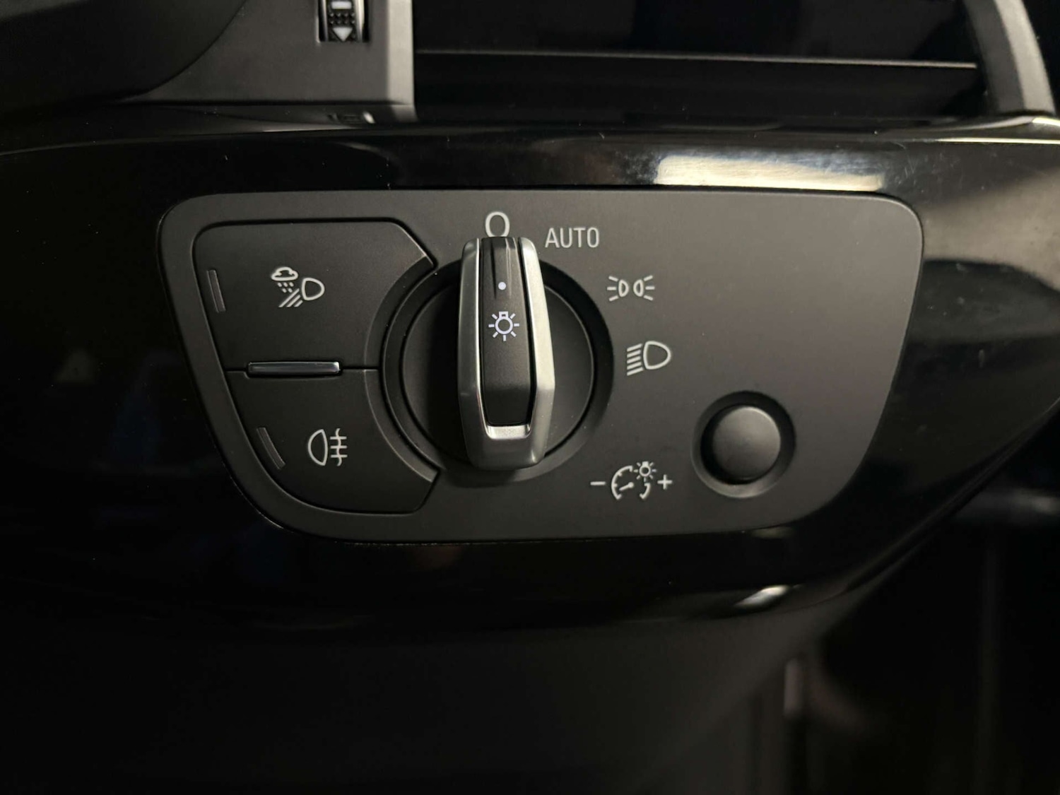 Used Audi A4 2019 for sale - 76961667: Photo 17