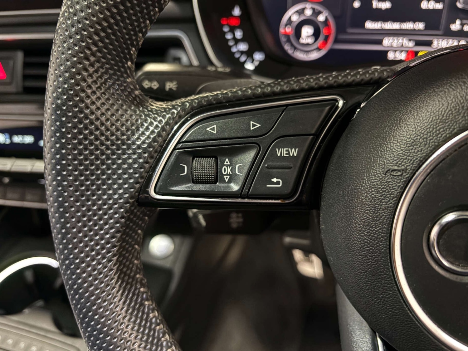 Used Audi A4 2019 for sale - 76961667: Photo 19