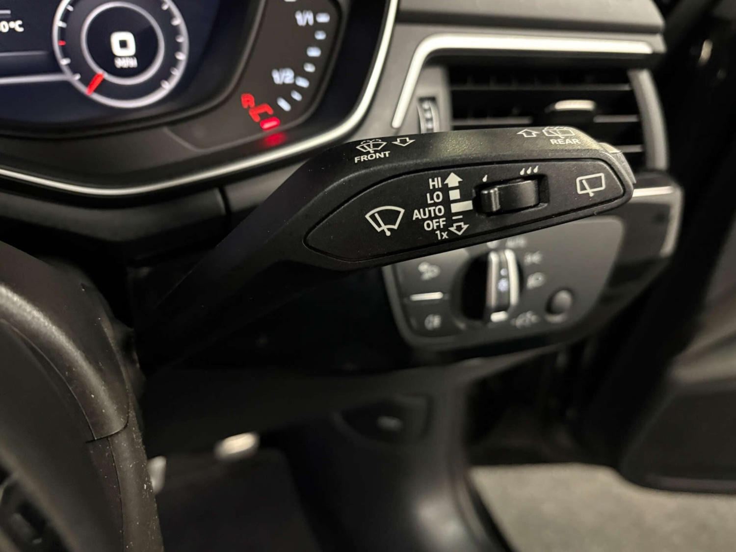 Used Audi A4 2019 for sale - 76961667: Photo 20