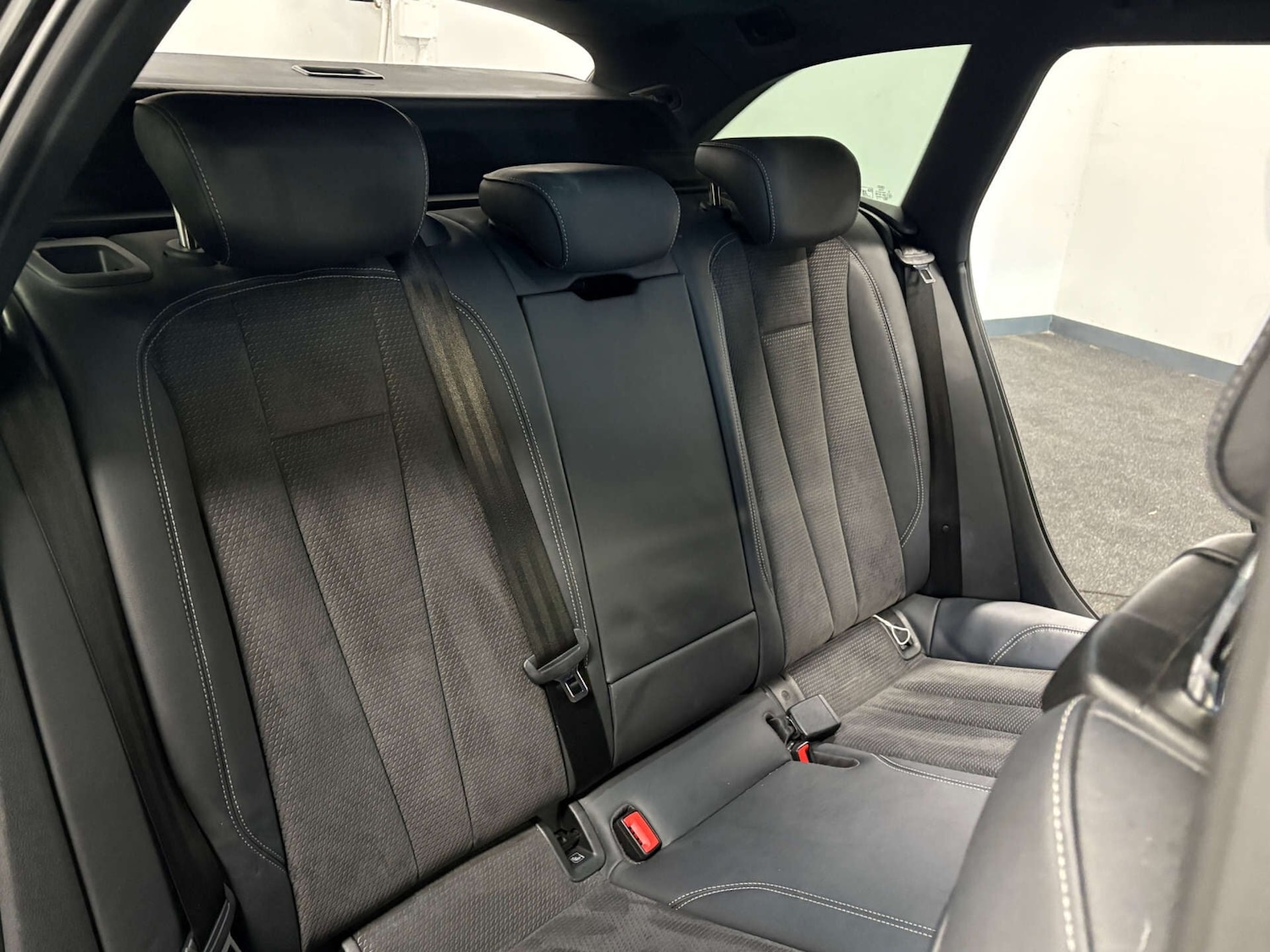 Used Audi A4 2019 for sale - 76961667: Photo 32