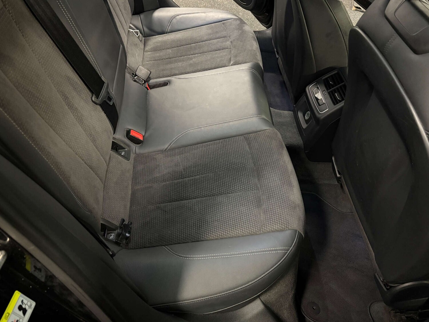 Used Audi A4 2019 for sale - 76961667: Photo 35