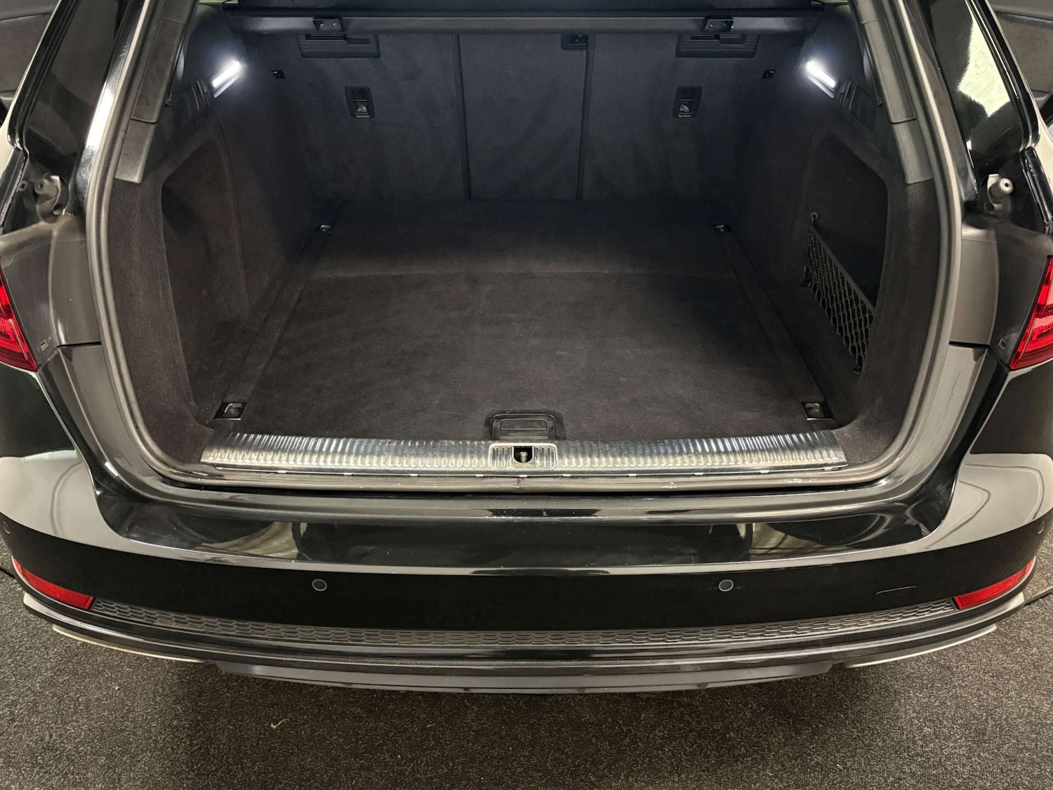 Used Audi A4 2019 for sale - 76961667: Photo 38