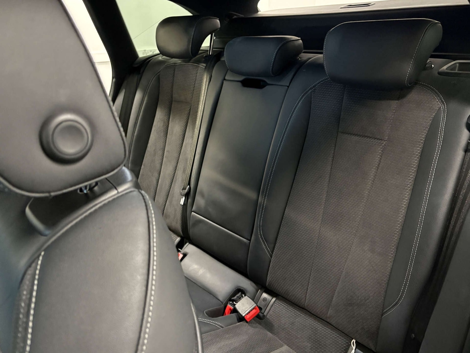 Used Audi A4 2019 for sale - 76961667: Photo 42