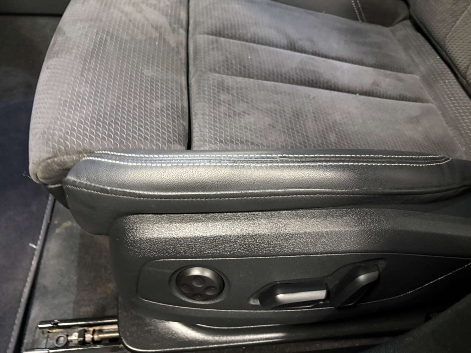 Used Audi A4 2019 for sale - 76961667: Photo 48