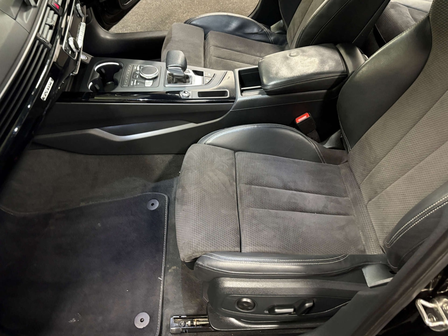 Used Audi A4 2019 for sale - 76961667: Photo 49