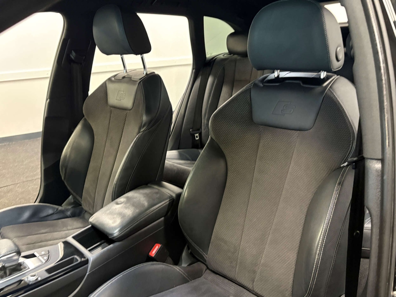 Used Audi A4 2019 for sale - 76961667: Photo 50