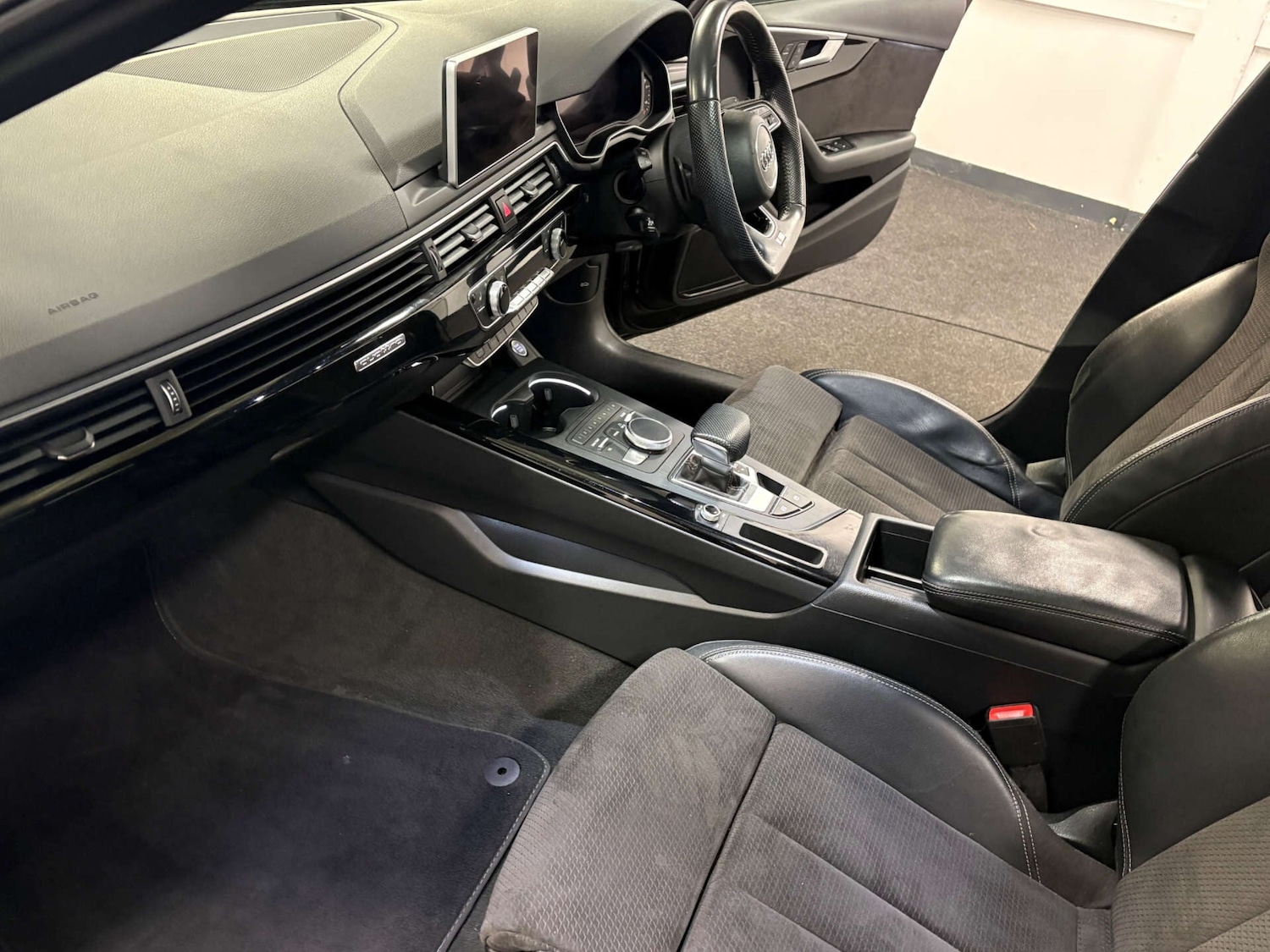 Used Audi A4 2019 for sale - 76961667: Photo 51
