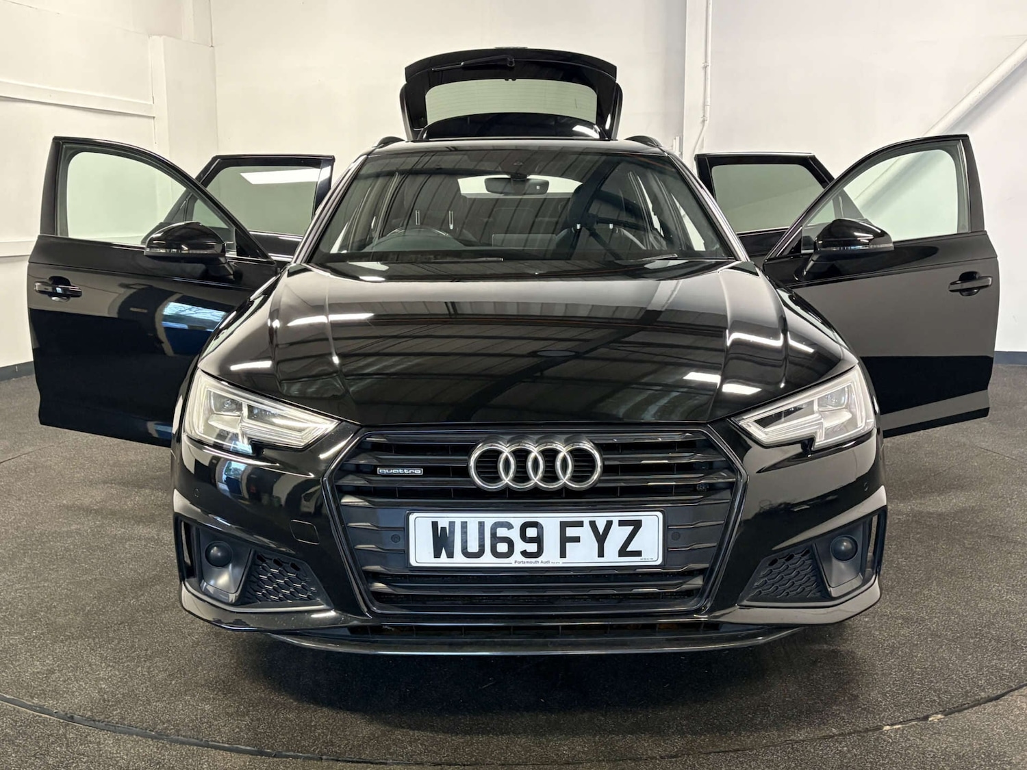 Used Audi A4 2019 for sale - 76961667: Photo 8