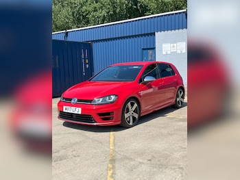 Used Volkswagen Golf 2017 for sale - 75952205: Photo