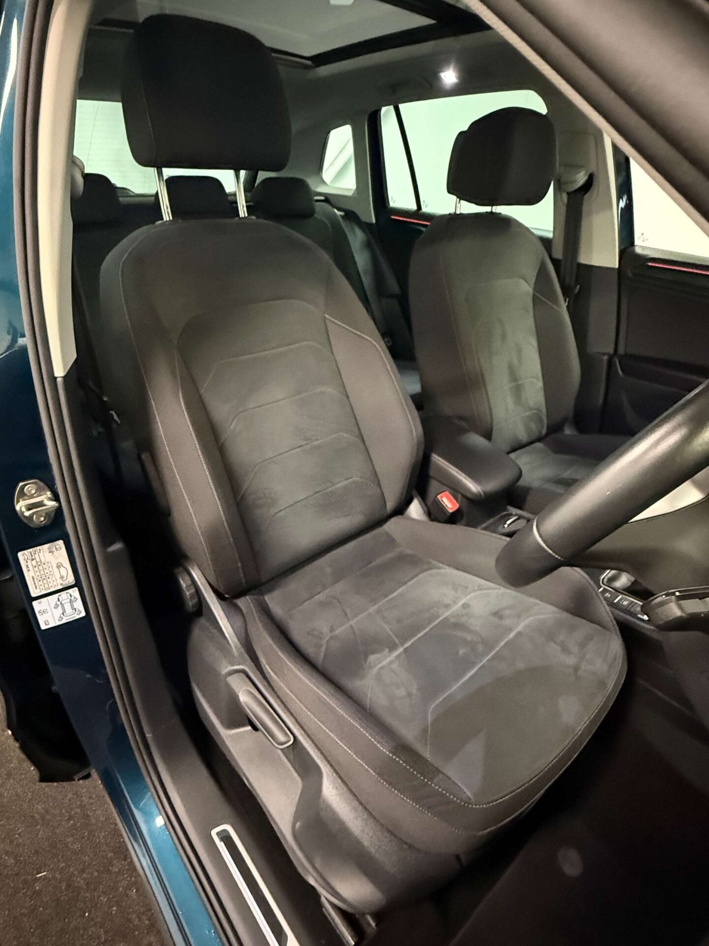 Used Volkswagen Tiguan 2022 for sale - 77502847: Photo 16