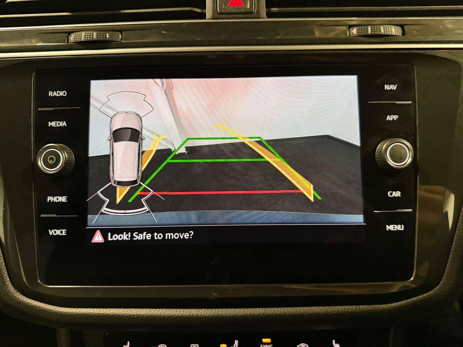 Used Volkswagen Tiguan 2022 for sale - 77502847: Photo 27