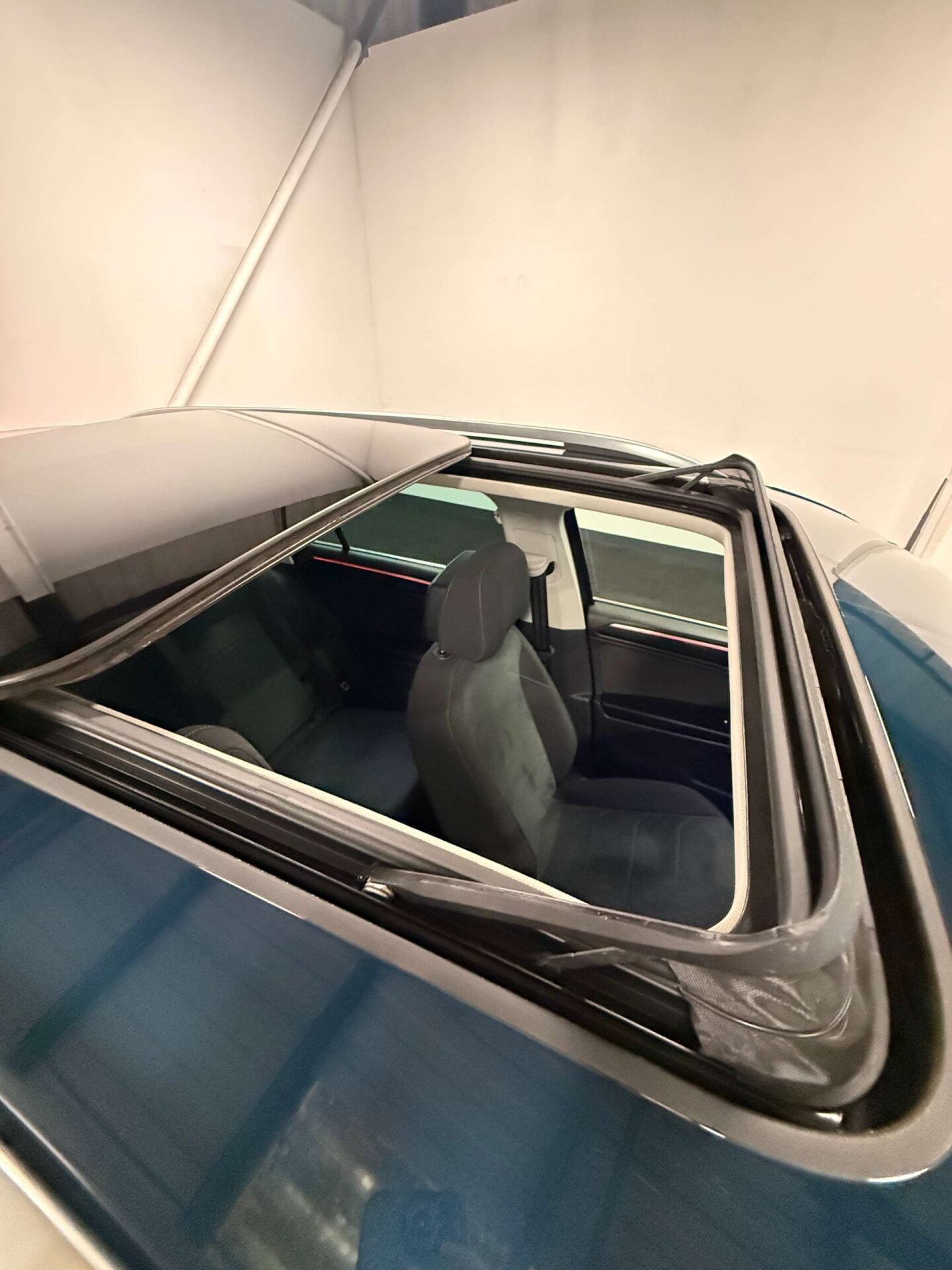 Used Volkswagen Tiguan 2022 for sale - 77502847: Photo 36