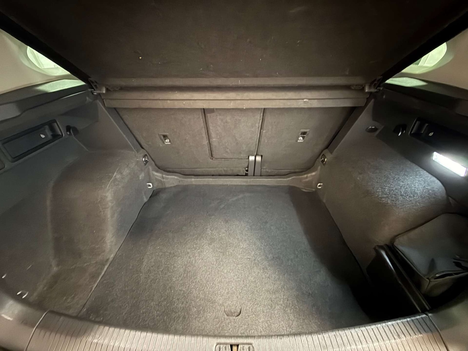 Used Volkswagen Tiguan 2022 for sale - 77502847: Photo 42