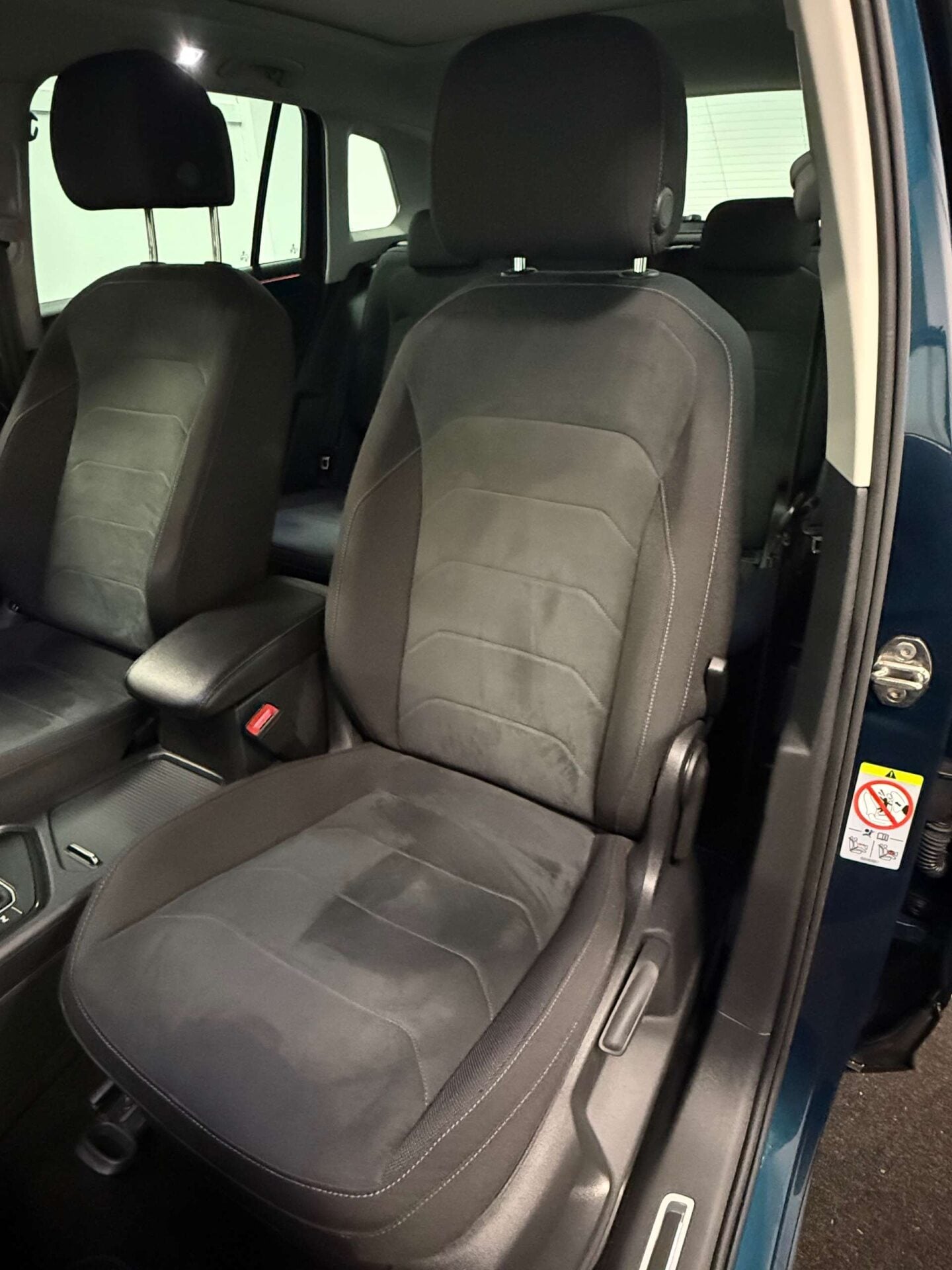 Used Volkswagen Tiguan 2022 for sale - 77502847: Photo 50