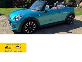 Used MINI Convertible 2019 for sale - 79285611: Photo