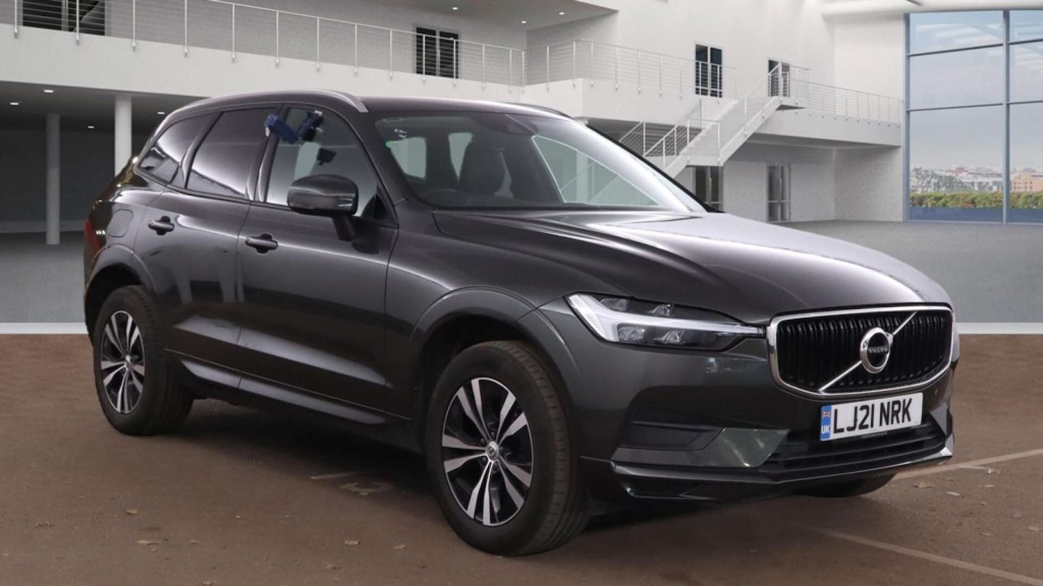 Used Volvo XC60 2021 for sale - 76412143: Photo 1