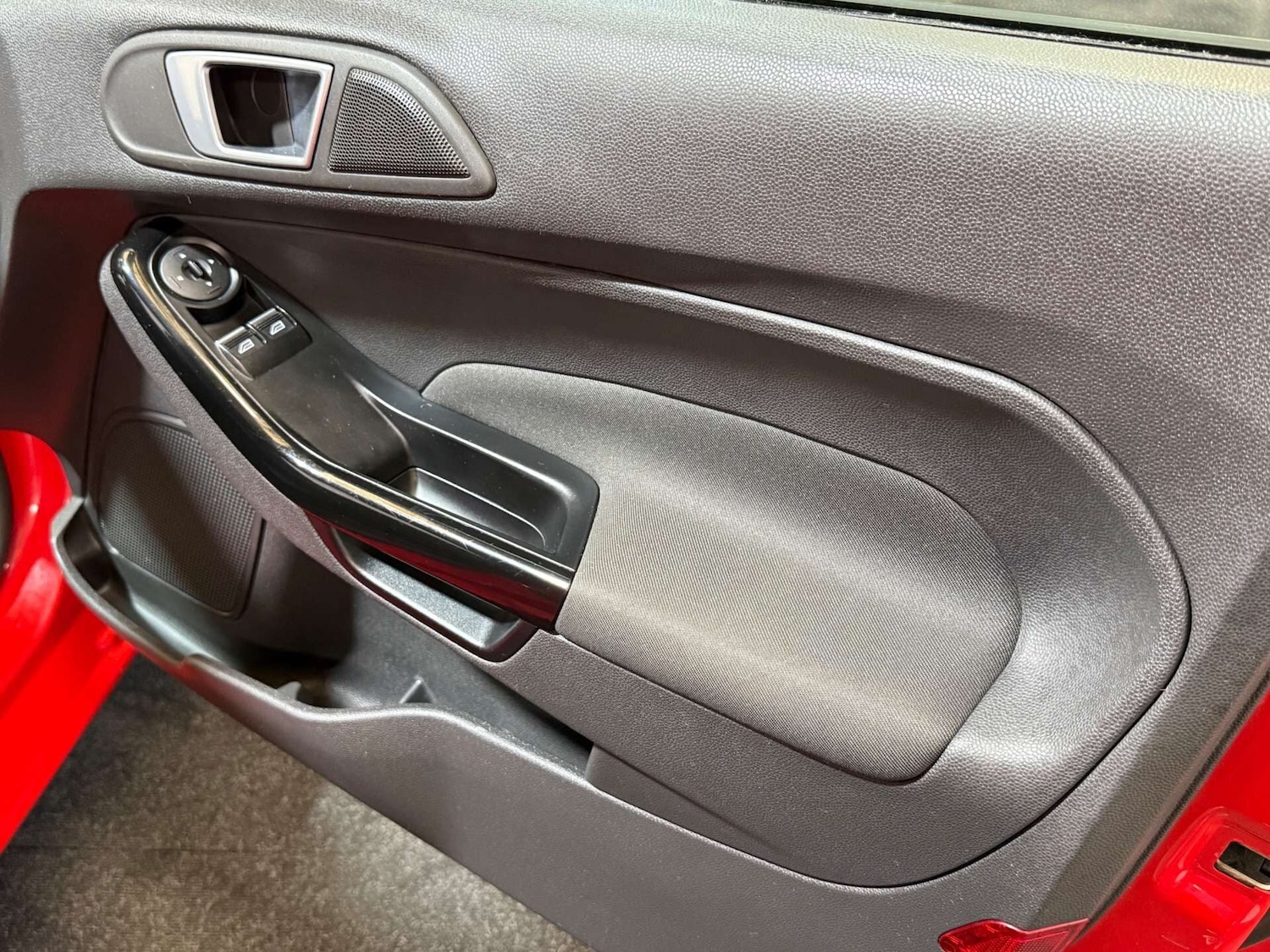 Used Ford Fiesta 2015 for sale - 77149596: Photo 15