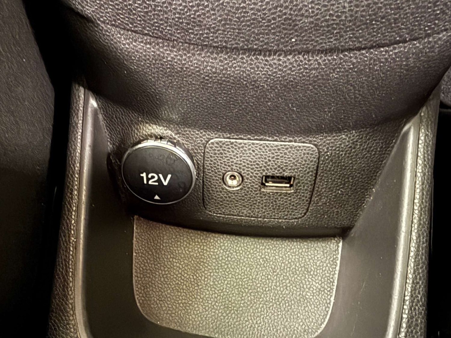 Used Ford Fiesta 2015 for sale - 77149596: Photo 22