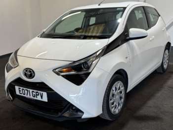 2021 - 1.0 Aygo X-Play TSS VVT-i CVT 5dr