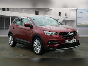 Vauxhall - Grandland X