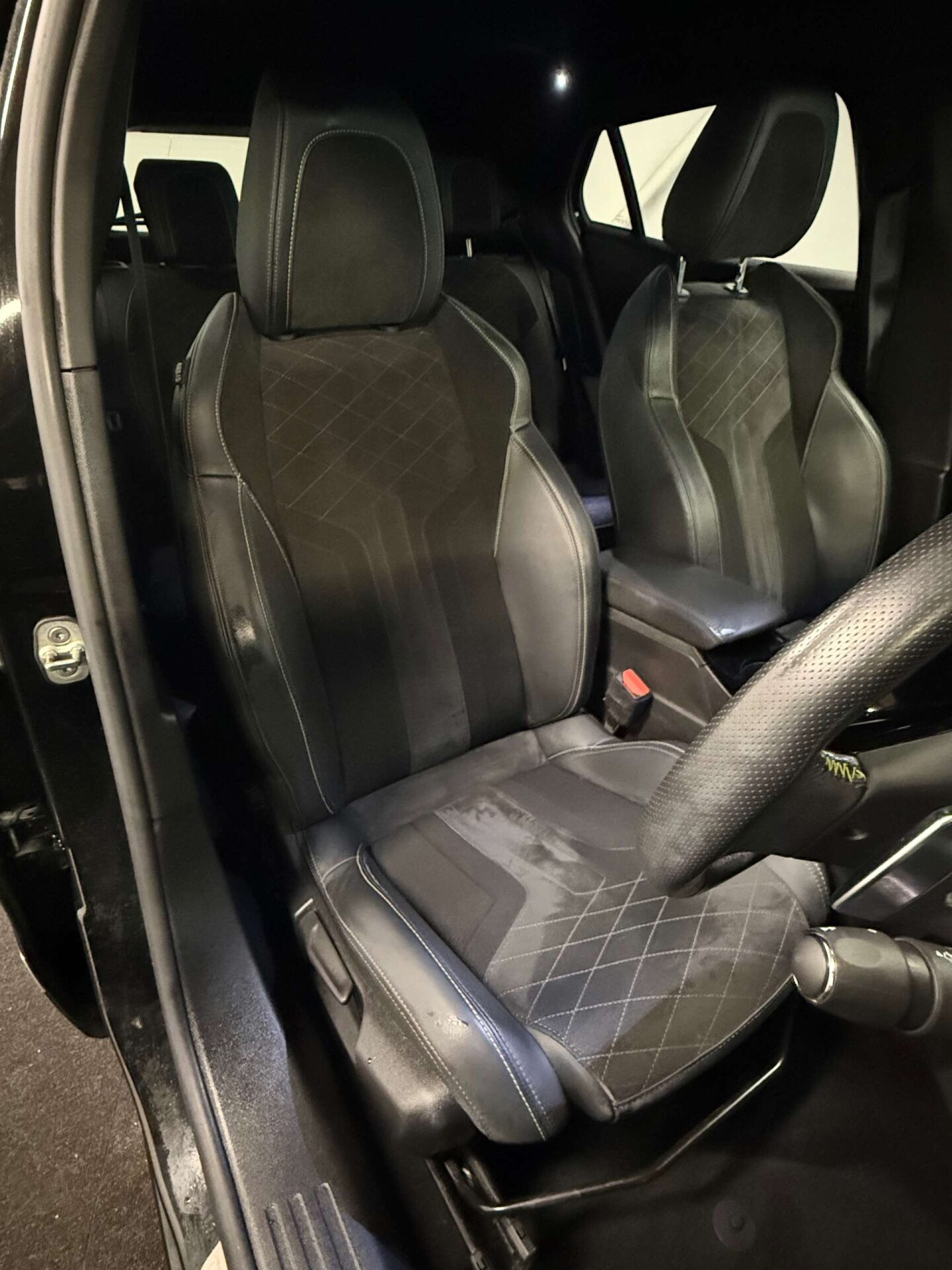 Used Peugeot 2008 2022 for sale - 77805076: Photo 12