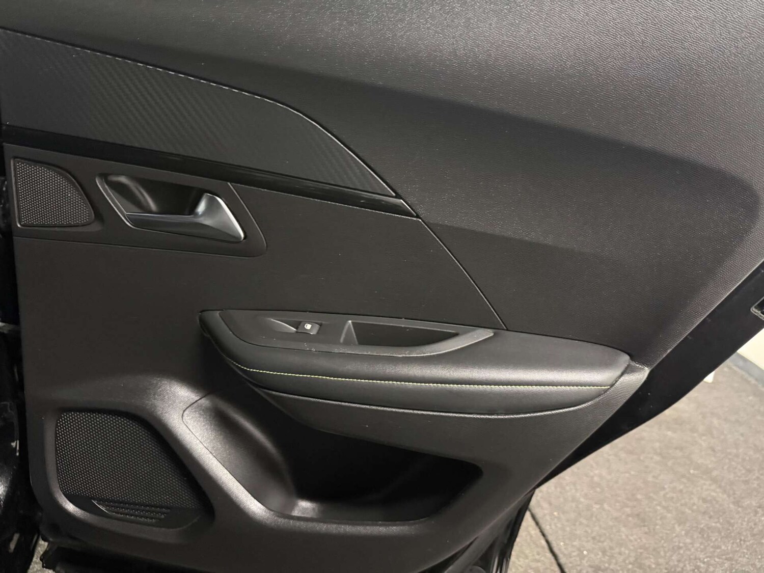 Used Peugeot 2008 2022 for sale - 77805076: Photo 24