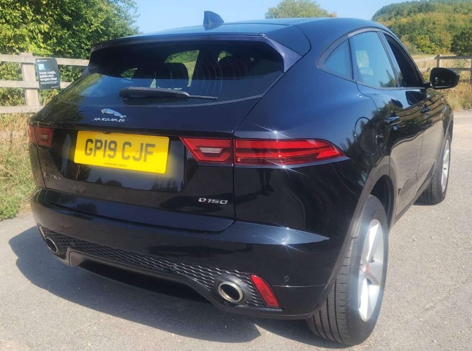 Used Jaguar E-Pace 2019 for sale - 77046429: Photo 3