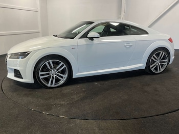Used Audi TT 2017 for sale - 76019474: Photo 2