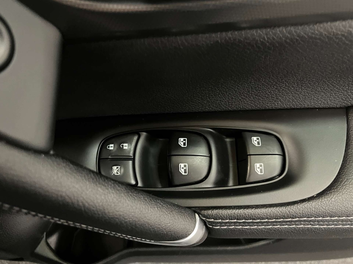 Used Nissan Qashqai 2018 for sale - 75984505: Photo 12