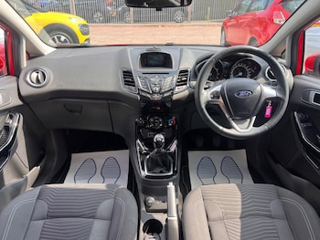 Used Ford Fiesta 2015 for sale - 79583279: Photo