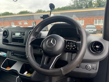 Used Mercedes-Benz Sprinter 2018 for sale - 79583248: Photo