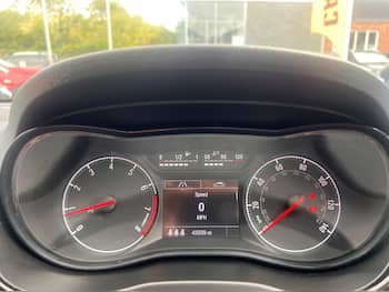 Used Vauxhall Corsa 2015 for sale - 79727052: Photo
